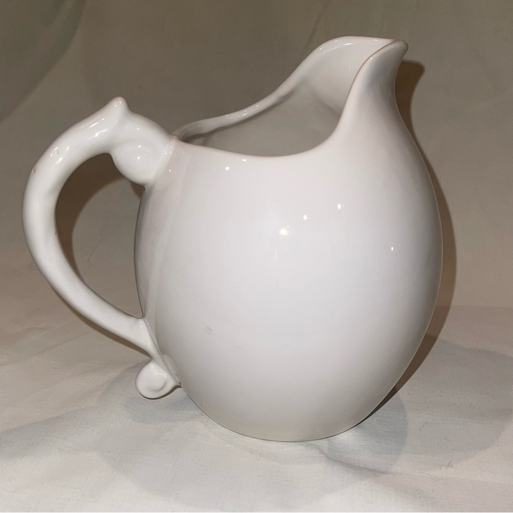 Vintage Haeger Pitcher 7” ivory white with Label